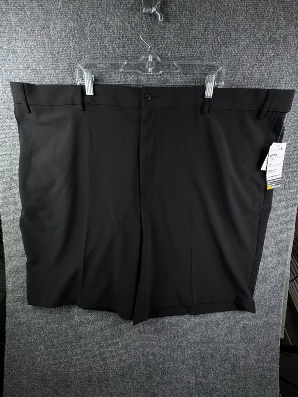 GRAND SLAM Shorts Flat Front Expandable Waist 52 NWT Black Polyester Stretch